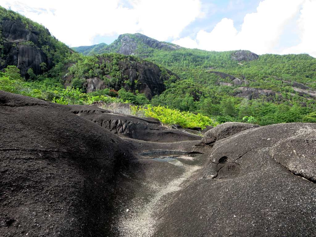 Quelques magnifiques circuits de randonnée VTT aux Seychelles image 1